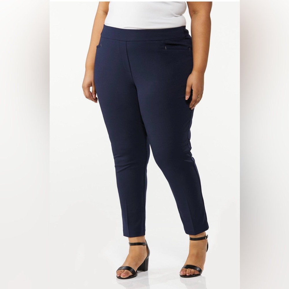 Cato‘s women’s size 18/20 pull on ankle pants, black color